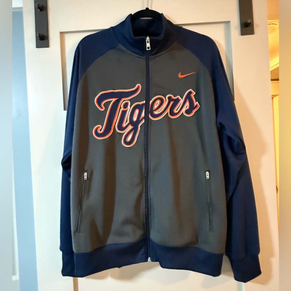Nike Blue/Gray Men's Full-Zip Jacket with Large Detroit Tigers Logo